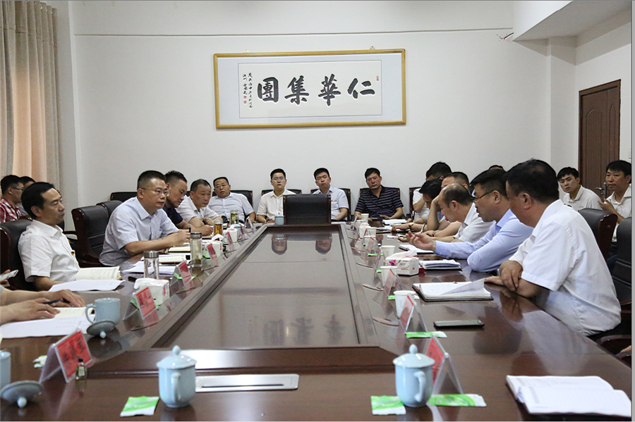 市委書記陳天富一行蒞臨仁華生物 調(diào)研指導